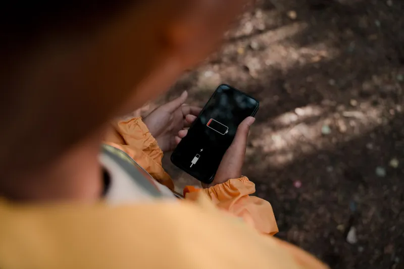 While You Sleep, Your Phone Doesn't: The Background Drain Nobody Talks About